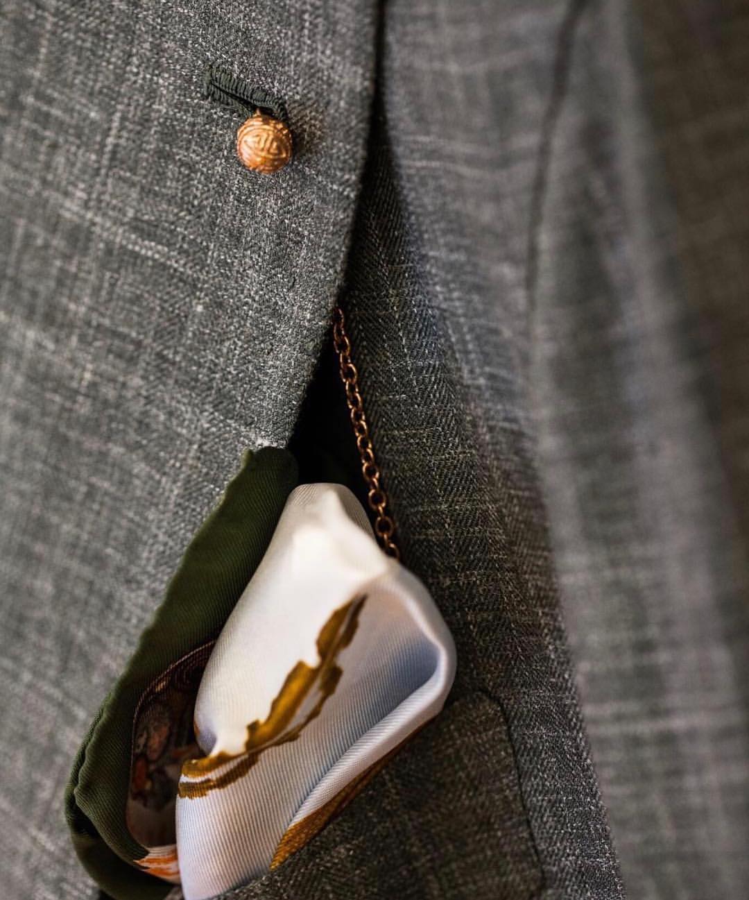 details_orazio_sur_mesure