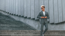 11 tips for choosing and wearing a suit in 2022 ?